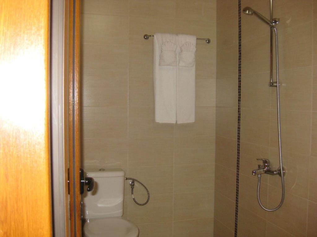 Family Hotel Veronika Девин Экстерьер фото
